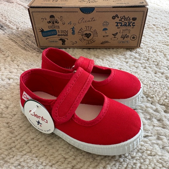 NWT Toddler Cienta Mary Jane’s in Red (Size 5.1”) - Picture 1 of 16